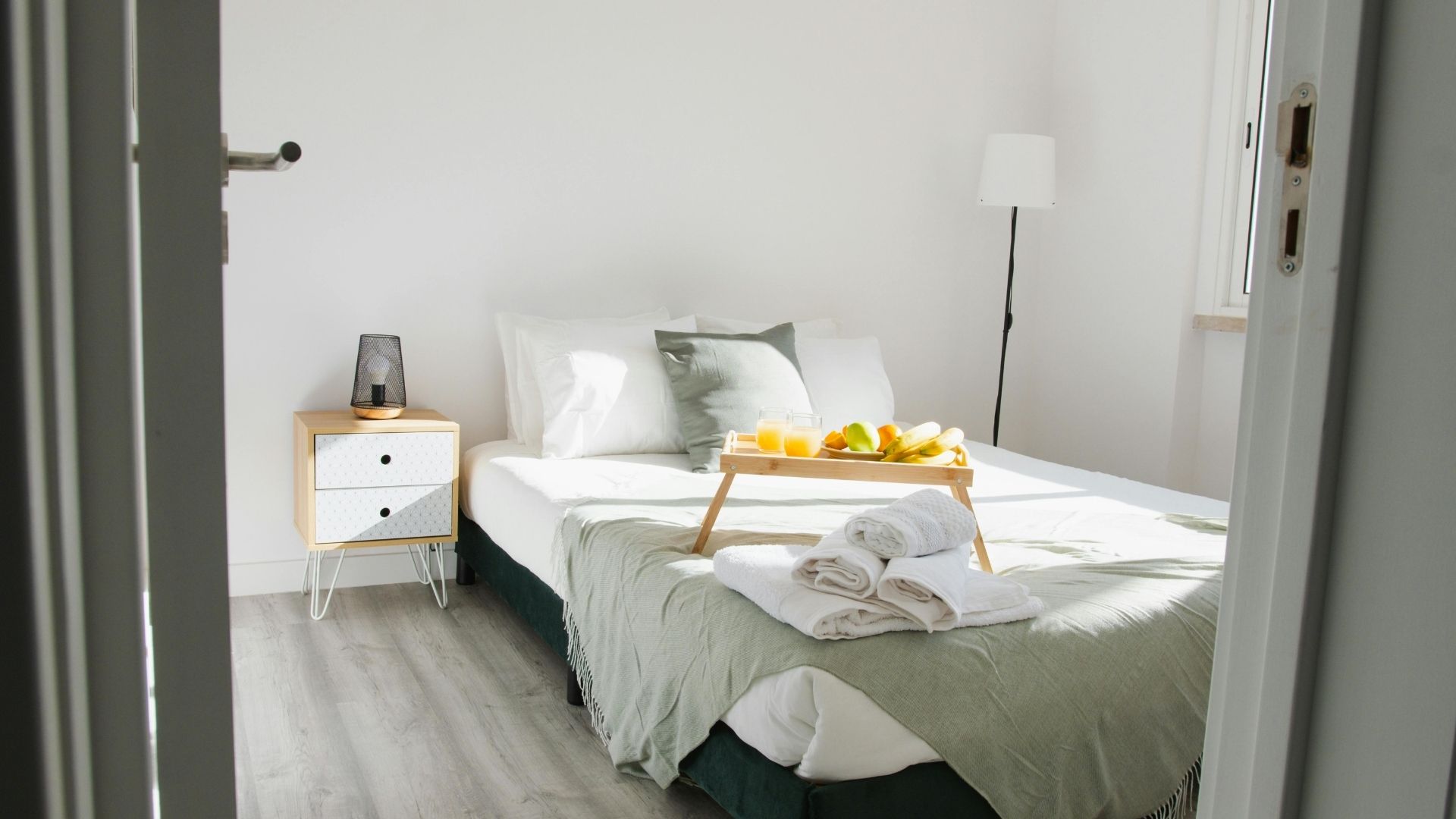 MWKS Airbnb cleaning services preparing properties for guests in Fredericksburg VA